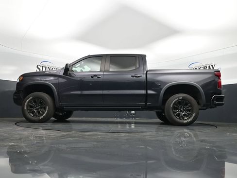 Used 2022 Chevrolet Silverado 1500 ZR2 w/ Technology Package image 20