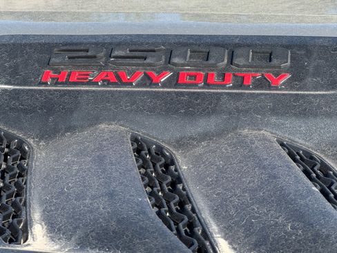 New 2026 RAM 2500 Laramie w/ Night Edition AWD/4WD image 25