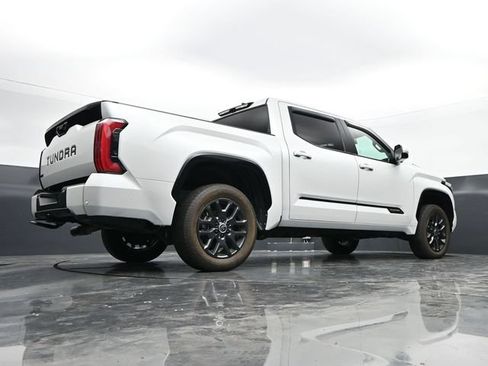 Used 2024 Toyota Tundra Platinum AWD/4WD image 36