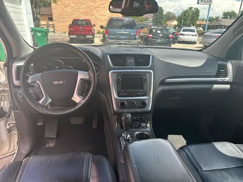 Used 2015 GMC Acadia SLT AWD/4WD image 11