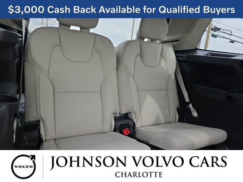 New 2026 Volvo XC90 B6 Ultra w/ Lounge Package image 12