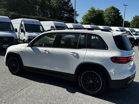 New 2025 Mercedes-Benz GLB 35 AMG 4MATIC image 6
