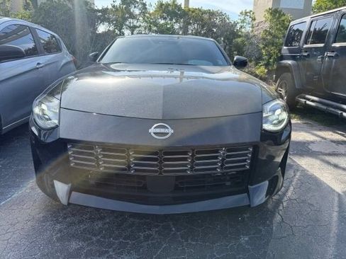 Used 2025 Nissan Z Performance w/ Floor Mat Package RWD image 2
