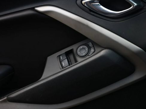 Used 2016 Chevrolet Camaro SS RWD image 43