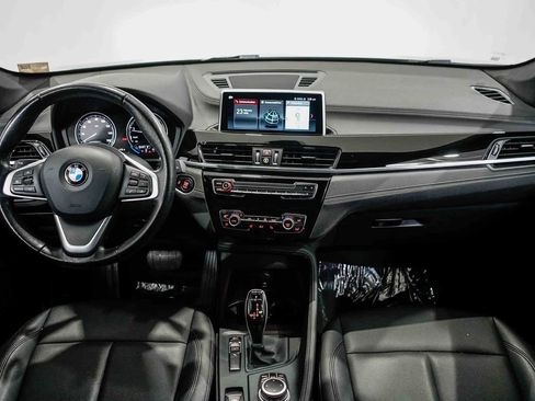 Used 2021 BMW X1 sDrive28i image 11