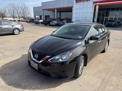 Used 2019 Nissan Sentra S w/ Appearance Package image 3