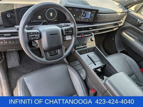 Used 2024 Hyundai Santa Fe Calligraphy FWD image 4