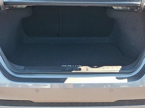 Certified 2023 Nissan Sentra SR w/ Electronics Package FWD image 27