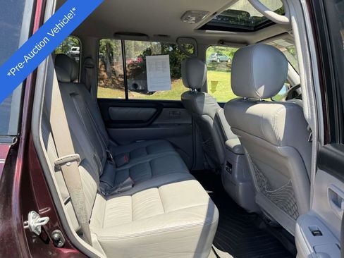 Used 2007 Toyota Land Cruiser AWD/4WD image 12