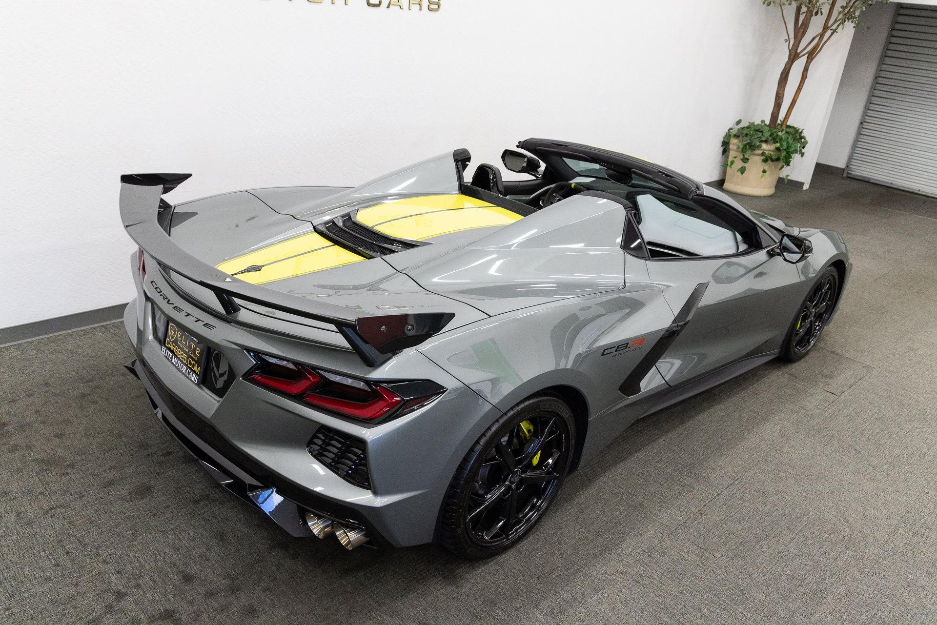 Used 2022 Chevrolet Corvette Stingray Premium Conv RWD image 28