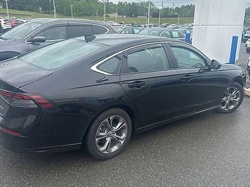 Used 2024 Honda Accord EX-L image 7