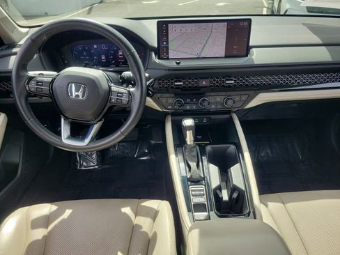 Certified 2024 Honda Accord Touring image 10