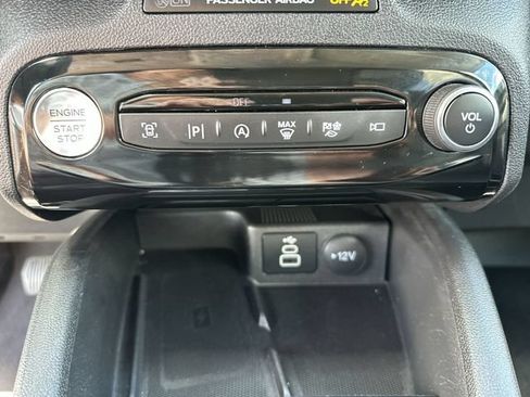 Used 2024 Ford Escape Platinum AWD/4WD image 24