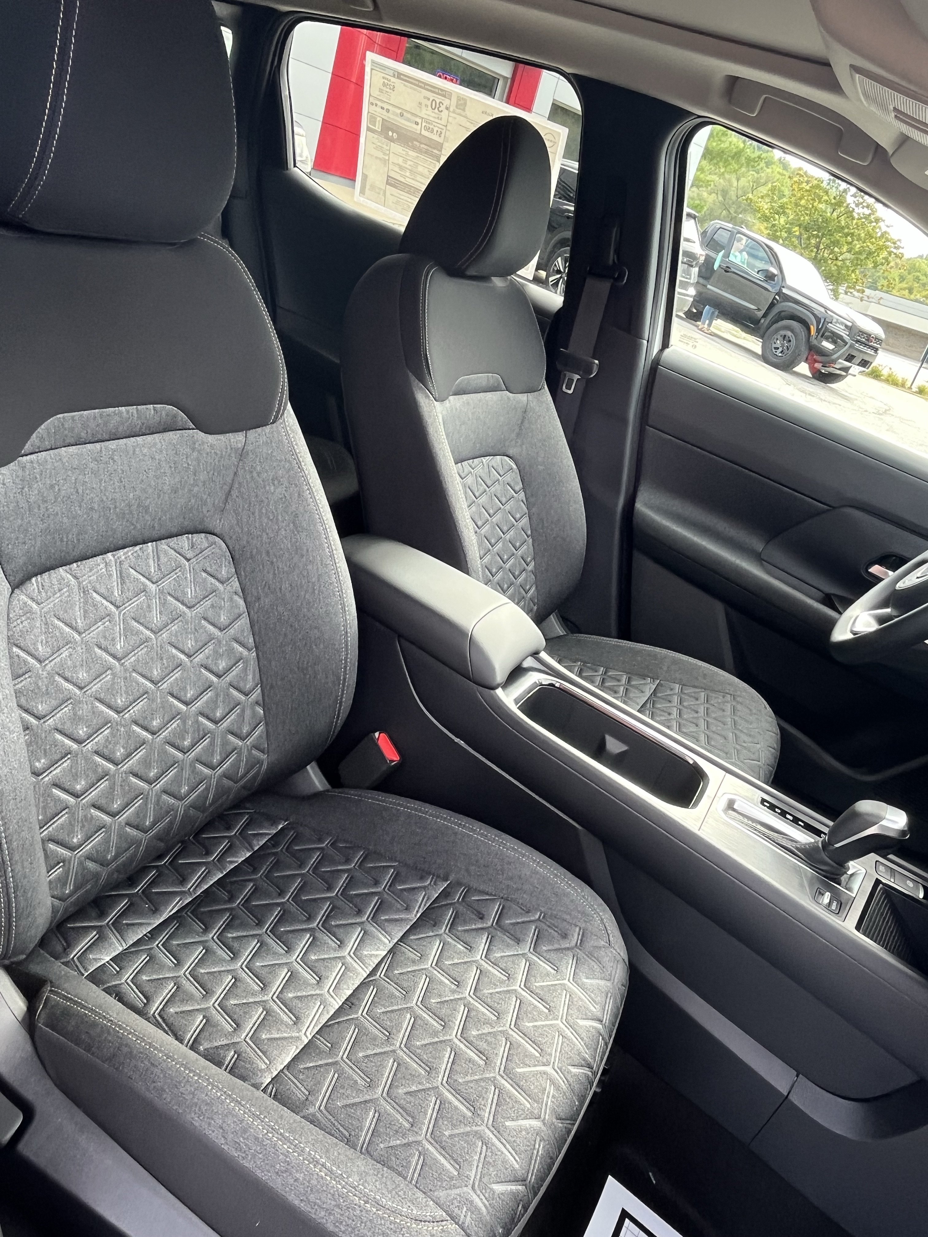New 2026 Nissan Kicks SV w/ SV Premium Package AWD/4WD image 19
