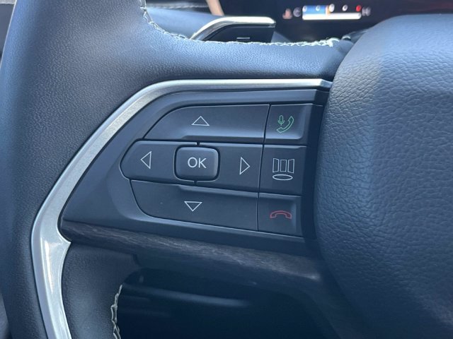 Used 2023 Jeep Grand Cherokee Limited RWD image 29