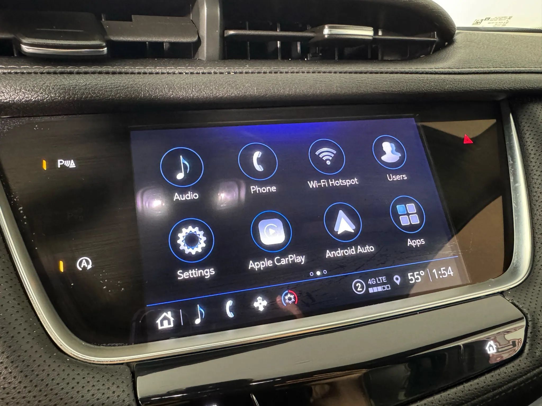 Used 2025 Cadillac XT5 Luxury w/ LPO, Floor Liner Package AWD/4WD image 20