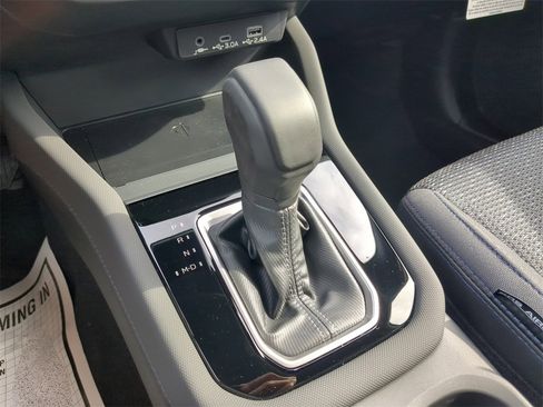 Certified 2025 Subaru Forester Premium w/ Protection Package (1PH) image 27