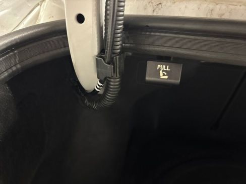 Used 2020 Hyundai Elantra SE FWD image 26
