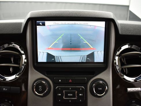 Used 2016 Ford F350 Platinum image 30