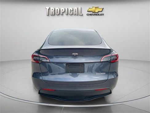 Used 2023 Tesla Model Y Long Range image 4