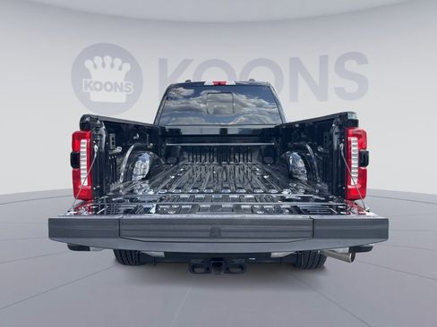 Used 2025 Ford F250 Lariat w/ Chrome Package AWD/4WD image 24