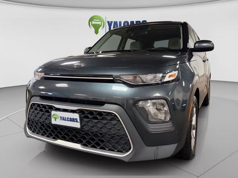 Used 2020 Kia Soul S FWD image 9