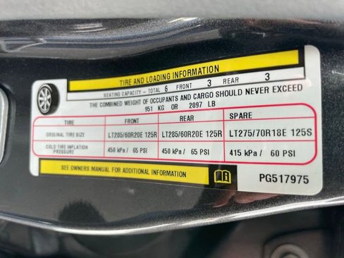 Used 2023 RAM 2500 Laramie w/ Night Edition image 45