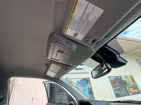 Used 2018 Toyota Tundra SR5 image 28