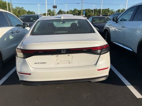 Used 2024 Honda Accord EX image 8