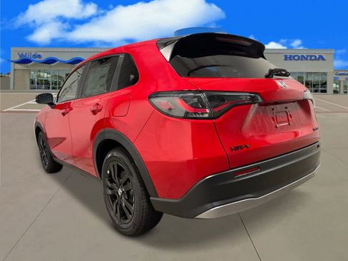 New 2026 Honda HR-V Sport image 3