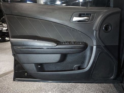 Used 2019 Dodge Charger SXT w/ Blacktop Package image 29