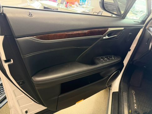 Used 2018 Lexus RX 350 AWD w/ Premium Package image 18
