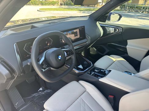 Used 2026 BMW X3 xDrive30 w/ Premium Package image 32