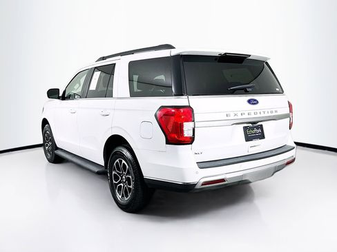 Used 2024 Ford Expedition XLT image 5