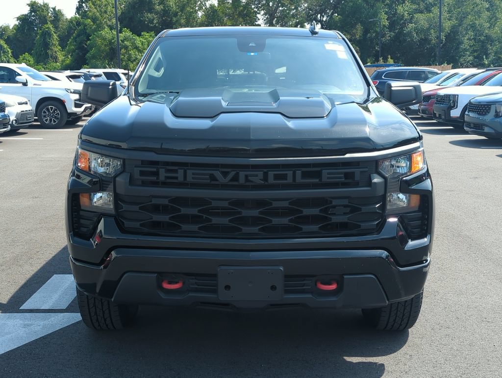 Used 2023 Chevrolet Silverado 1500 Custom Trail Boss w/ LPO, Dark Essentials Package AWD/4WD image 10