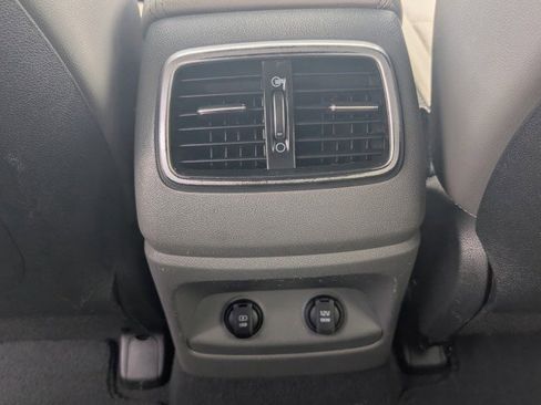 Used 2020 Kia Sorento SX image 15