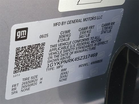 New 2025 Cadillac Lyriq Luxury image 33