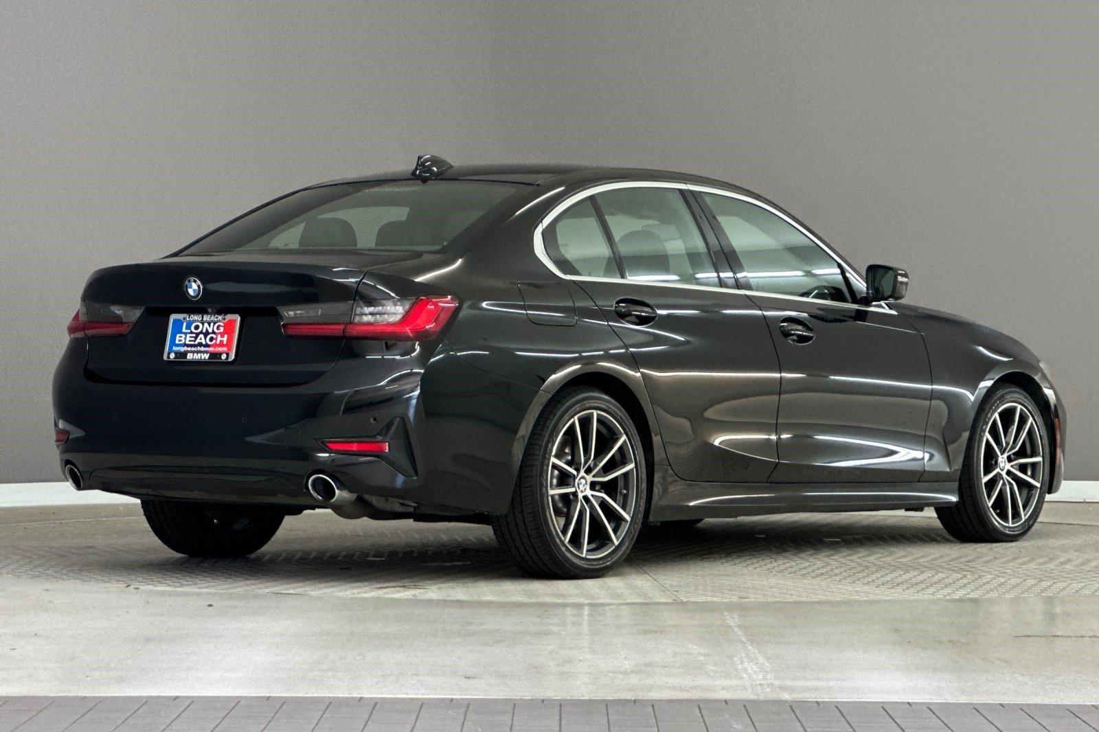 Used 2020 BMW 330i Sedan w/ Driving Assistance Package RWD image 8