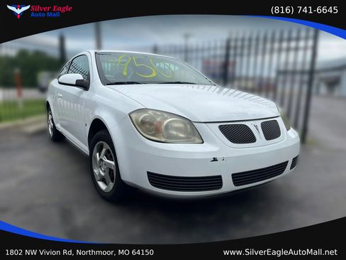 Used 2007 Pontiac G5 w/ Security Package FWD image 3