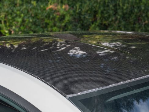 Used 2021 Aston Martin V8 Vantage Coupe image 26