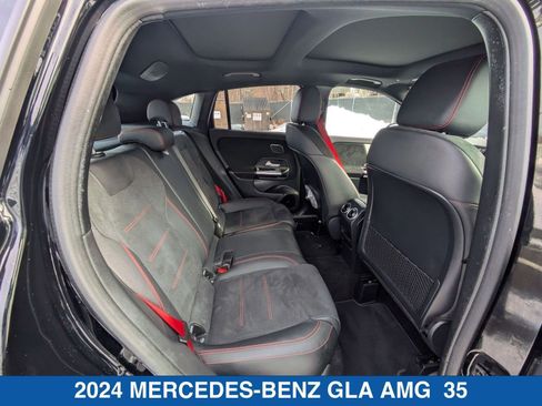 Used 2024 Mercedes-Benz GLA 35 AMG GLA 35 AMG image 32