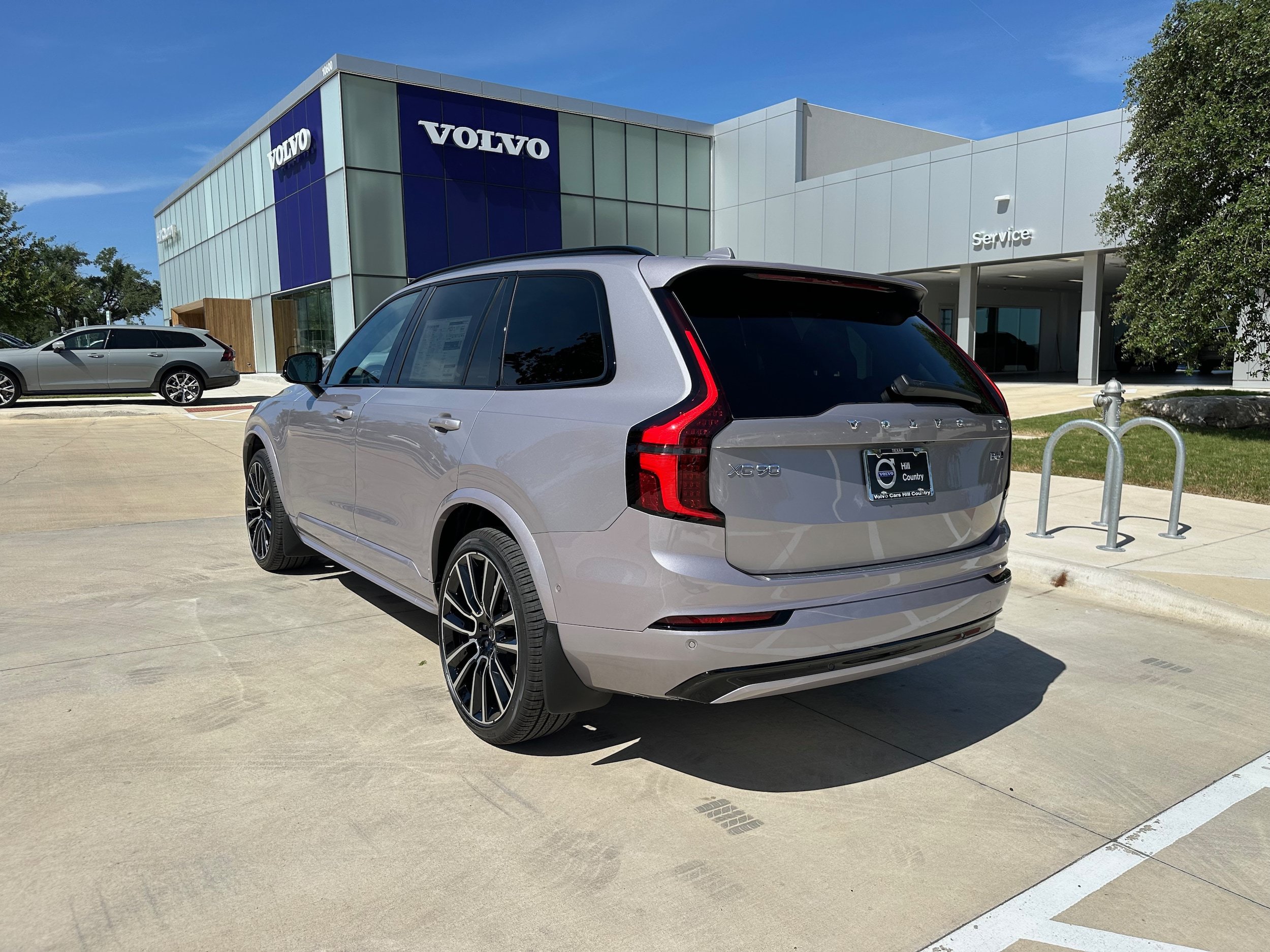 Used 2026 Volvo XC90 B6 Ultra w/ Protection Package Premier AWD/4WD image 4