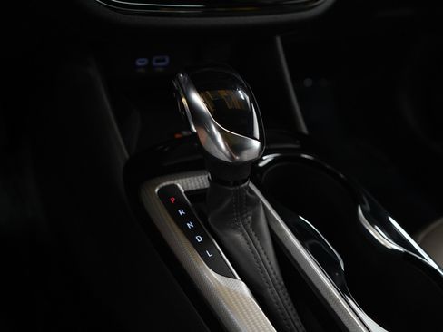 Used 2024 Buick Envista Avenir FWD image 23