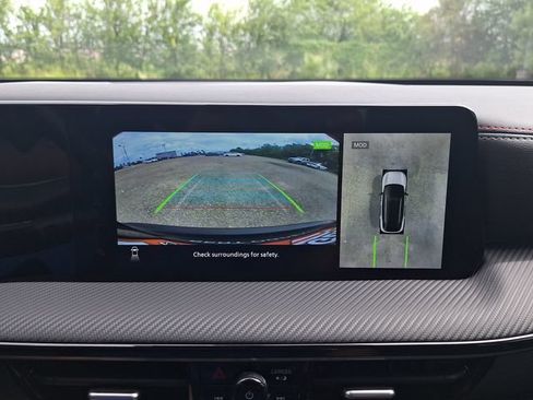 Certified 2025 Nissan Kicks SR FWD image 21