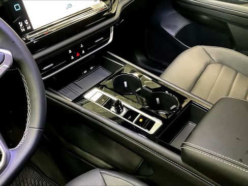 New 2026 Volkswagen Atlas Cross Sport SEL image 10