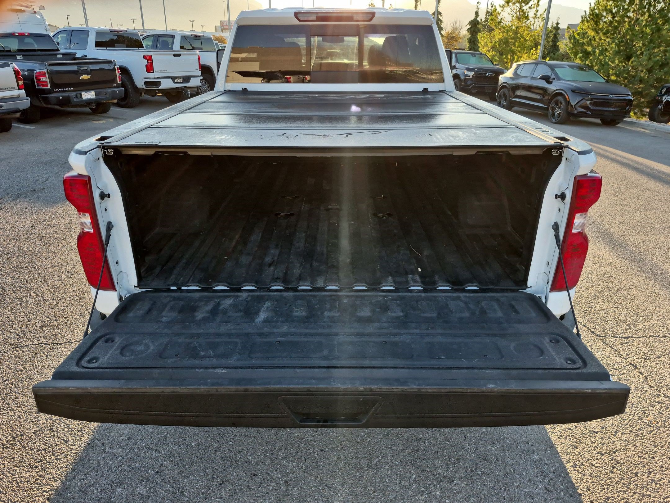 Used 2020 Chevrolet Silverado 3500 LT w/ Convenience Package AWD/4WD image 16