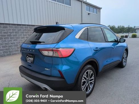 Used 2020 Ford Escape SEL AWD/4WD image 3