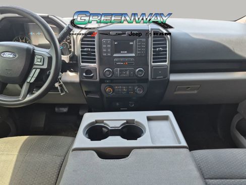Used 2016 Ford F150 XLT RWD image 11