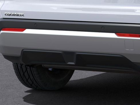 New 2025 Chevrolet Equinox LT image 17