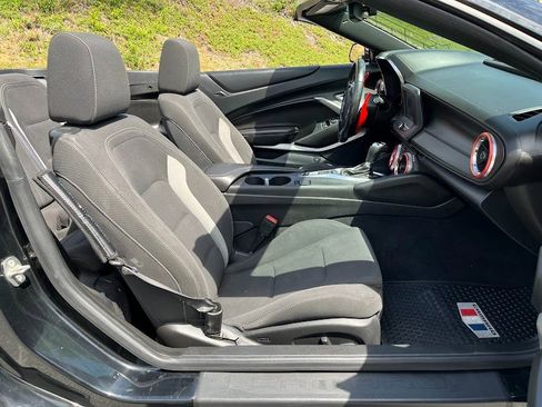 Used 2018 Chevrolet Camaro LT w/ RS Package image 36